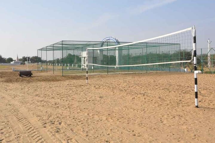 Shri Jagdishprasad Jhabarmal Tibrewala University campus in Jhunjhunu, Rajasthan, India — photo 3