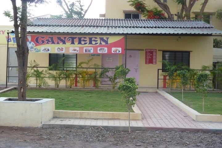 Unique Institute of Management campus in Pune, Maharashtra, India — photo 3