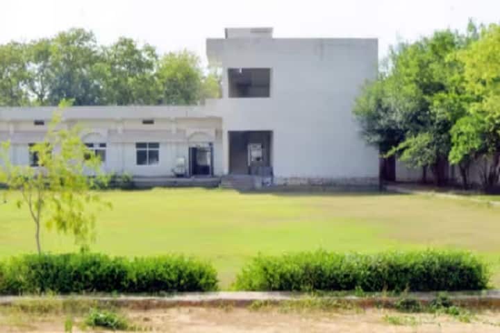 Captain Ram Chander Teacher Training College campus in Maharajawas, Rajasthan, India — photo 2