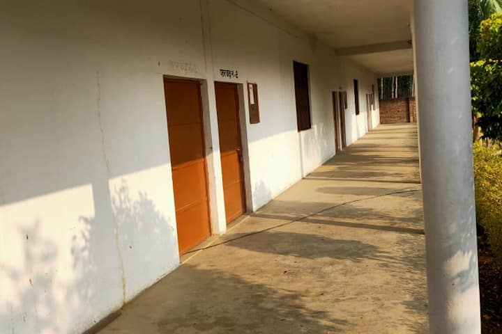 Pati Singh Law College campus in Kaushambi, Uttar Pradesh, India — photo 2