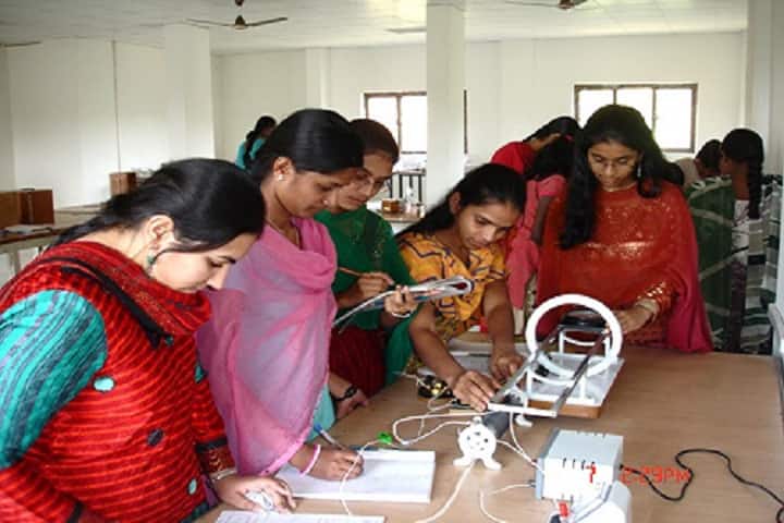 RGNP College of Pharmacy campus in Bijnor, Uttar Pradesh, India — photo 3