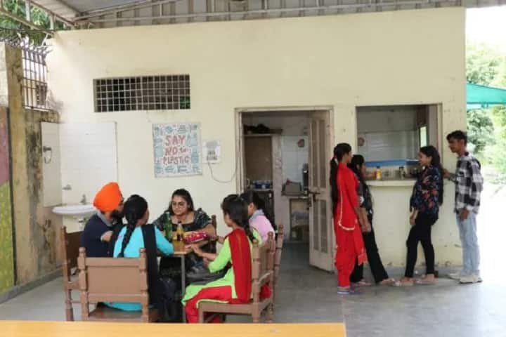 Manohar Memorial College of Education campus in Fatehabad, Haryana, India — photo 4