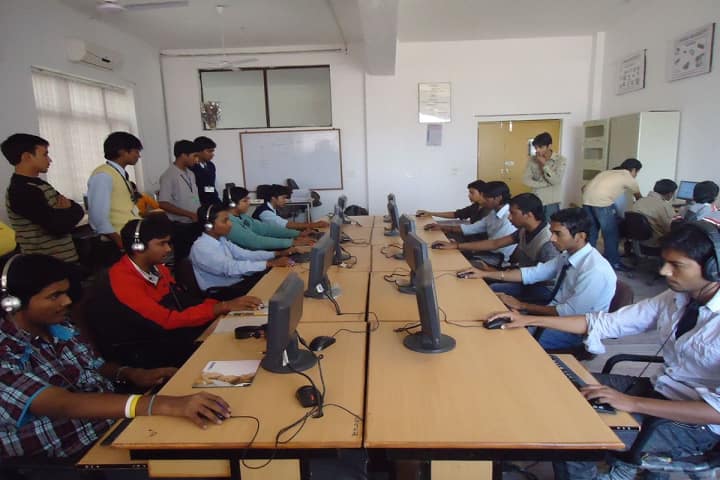 Mewar College of Teacher's Training campus in Gangarar, Rajasthan, India — photo 4