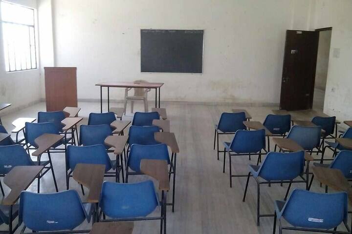 Maa Vaishno Teacher's Training College campus in Umarda, Rajasthan, India — photo 1