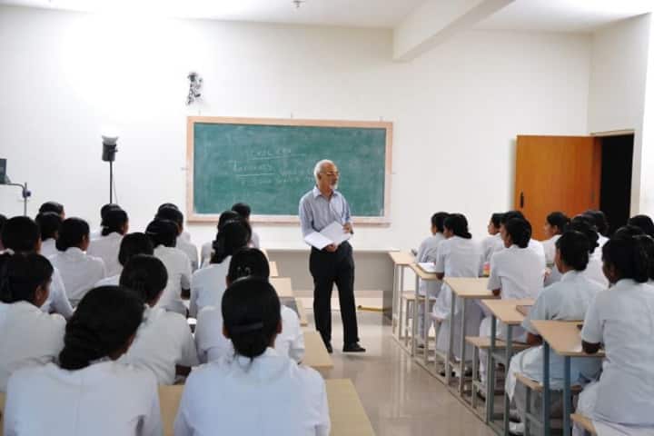 Spurthy College of Pharmacy campus in Bangalore, Karnataka, India — photo 2