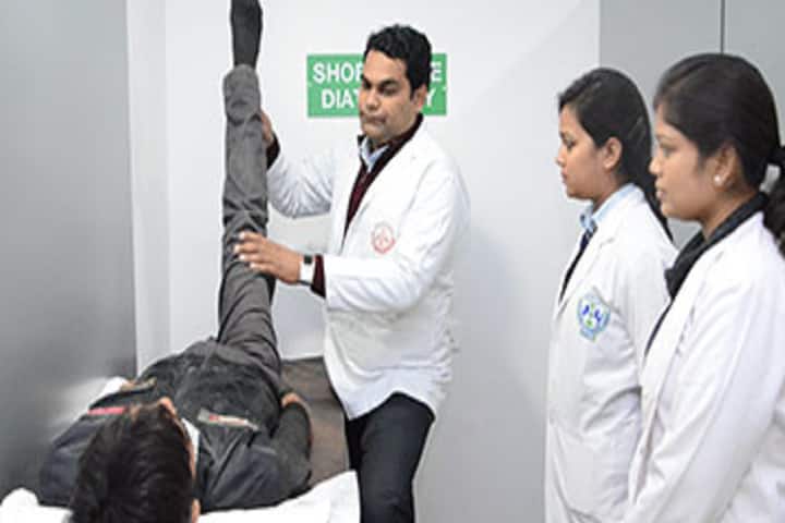 Shri Ram Murti Smarak Institute of Paramedical Sciences campus in Bareilly, Uttar Pradesh, India — photo 4