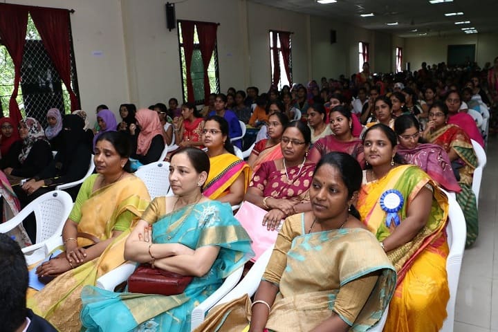 RBVRR Womens College of Pharmacy campus in Hyderabad, Telangana, India — photo 2