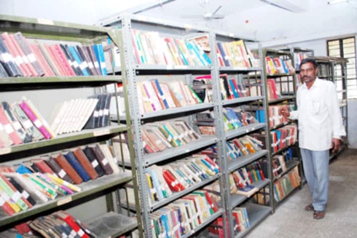 Shri Shivaji College of Education campus in Amravati, Maharashtra, India — photo 3
