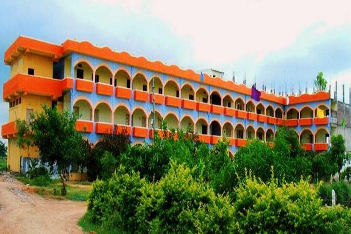 Vagdevi College of Pharmacy campus in Narasaraopet, Andhra Pradesh, India — photo 1