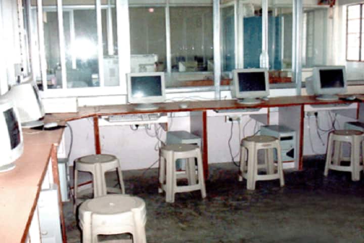 Sheeladevi College of Education campus in Nagpur, Maharashtra, India — photo 3