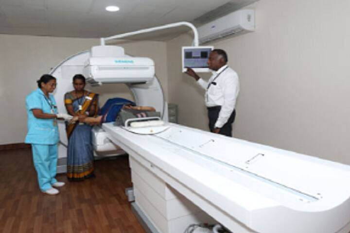 G Kuppuswamy Naidu Memorial Hospital campus in Coimbatore, Tamil Nadu, India — photo 4