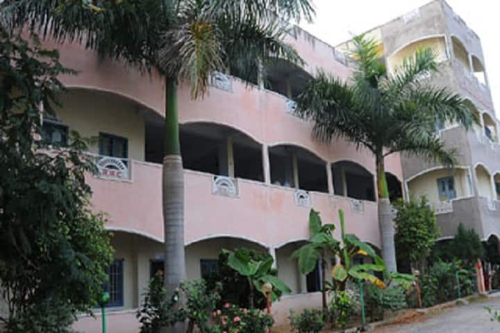 Ravindra Bharathi College of Education campus in Chirala, Andhra Pradesh, India — photo 2
