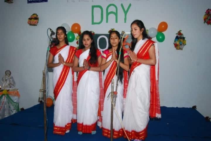 Parsandi Devi College of Law campus in Bilaspur, Uttar Pradesh, India — photo 6