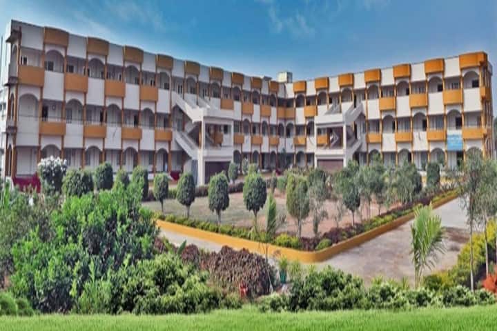 Sri Vivekananda College of Education campus in Vinukonda, Andhra Pradesh, India — photo 1
