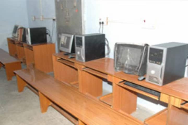 Mahant Shri Ragunandan Das Teachers Training College campus in Dungarpur, Rajasthan, India — photo 2