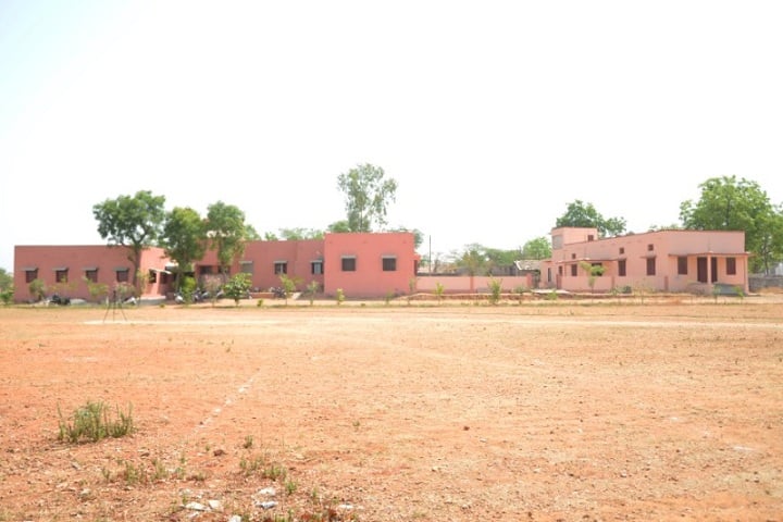 Mahant Shri Ragunandan Das Teachers Training College campus in Dungarpur, Rajasthan, India — photo 5