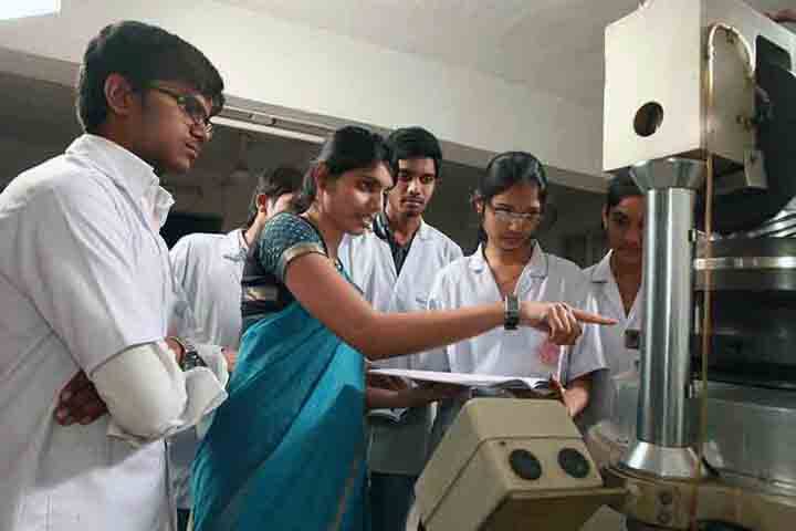 Vaagdevi College of Pharmacy campus in Warangal, Telangana, India — photo 2
