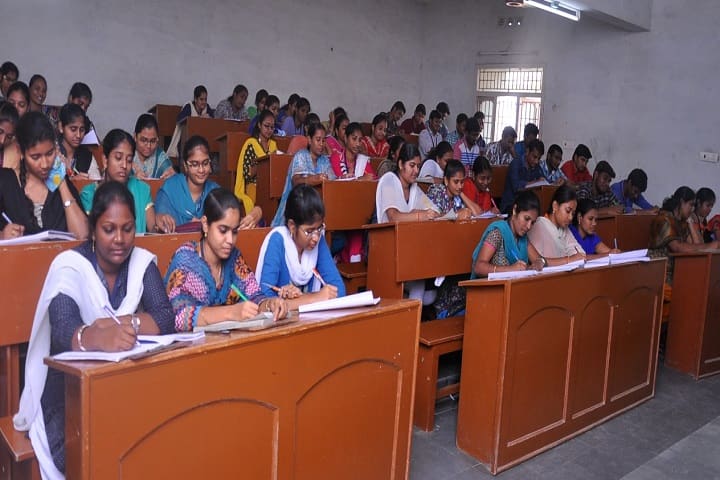 V V Institute of Pharmaceutical Sciences campus in Gudlavalleru, Andhra Pradesh, India — photo 3