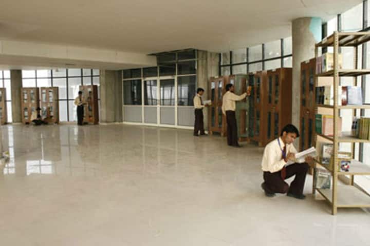 Shrinathji Institute for Technical Education campus in Meerut, Uttar Pradesh, India — photo 6