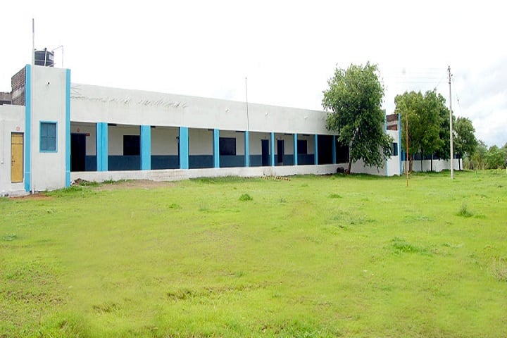 Usha Dwarkadas Pathrikar Institute of Pharmacy campus in Aurangabad, Maharashtra, India — photo 1