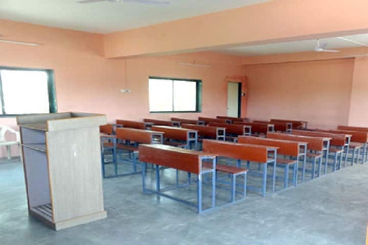 Usha Dwarkadas Pathrikar Institute of Pharmacy campus in Aurangabad, Maharashtra, India — photo 2