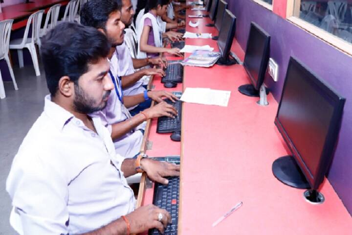 ST Co-Op Education Society's Science Senior College campus in Nandurbar, Maharashtra, India — photo 4