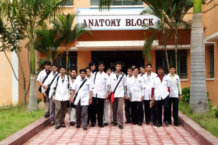 Sri Siddhartha Academy of Higher Education campus in Tumkur, Karnataka, India — photo 6