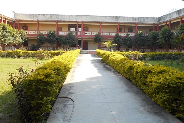 Sant Kavi Baba Baijnath PG College campus in Barabanki, Uttar Pradesh, India — photo 2