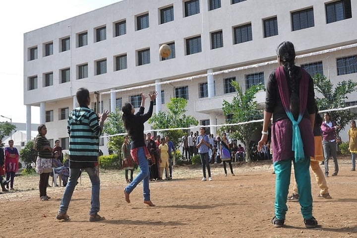 Navsahyadri Institute of Pharmacy campus in Pune, Maharashtra, India — photo 4