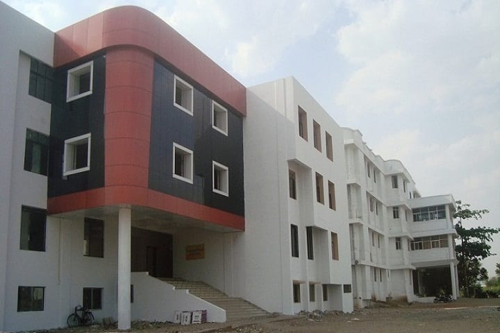 SND College of Pharmacy campus in Nashik, Maharashtra, India — photo 1