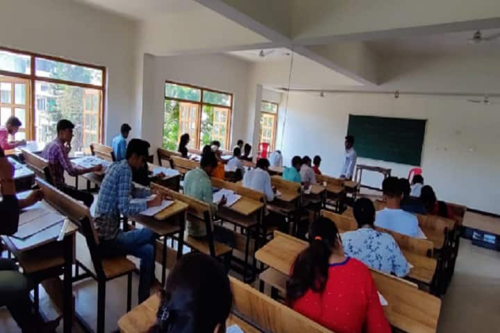 Ravindra Vidya Prasarak Mandal Institute of Pharmacy campus in Nashik, Maharashtra, India — photo 3