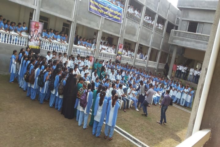 Yashvantrao Chavan Arts and Science Mahavidyalaya campus in Washim, Maharashtra, India — photo 1