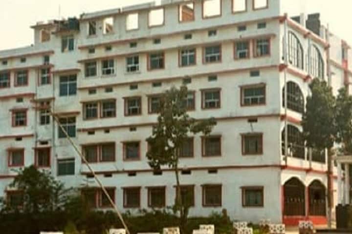 SNB College of Pharmacy and Management campus in Patna, Bihar, India — photo 2