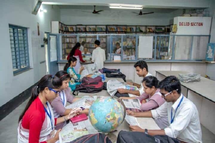 Maulana Abul Kalam Azad Teachers Training College campus in Itahar, West Bengal, India — photo 4