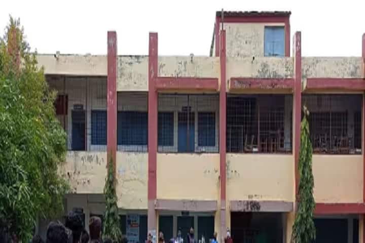 Government College campus in Patharia, Madhya Pradesh, India — photo 1