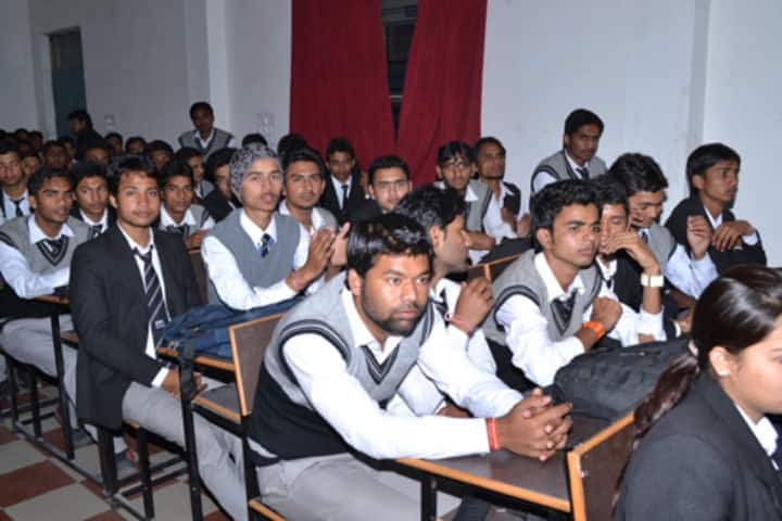 Smt Tarawati Institute of Bio-Medical and Allied Sciences campus in Dehradun, Uttarakhand, India — photo 2