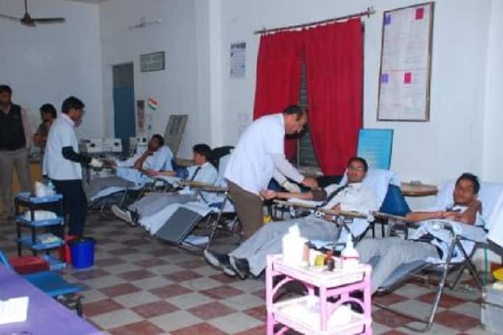Smt Tarawati Institute of Bio-Medical and Allied Sciences campus in Dehradun, Uttarakhand, India — photo 4