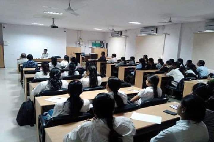 Mahatma Gandhi Missions Institute of Biosciences and Technology campus in Aurangabad, Maharashtra, India — photo 2