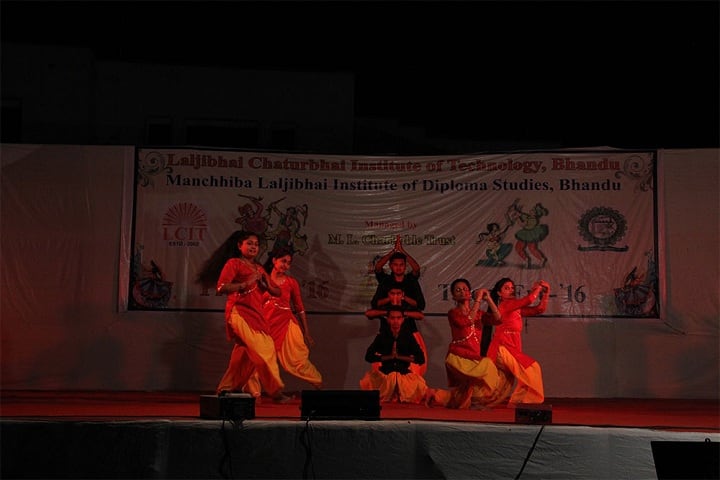 Laljibhai Chaturbhai Institute of Technology campus in Visnagar, Gujarat, India — photo 2