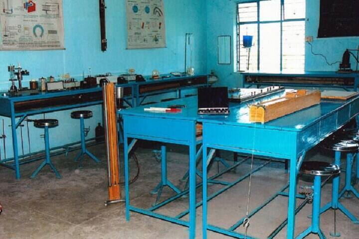 Kamladevi Shikshan Mahavidyalaya campus in Chandrapur, Maharashtra, India — photo 4