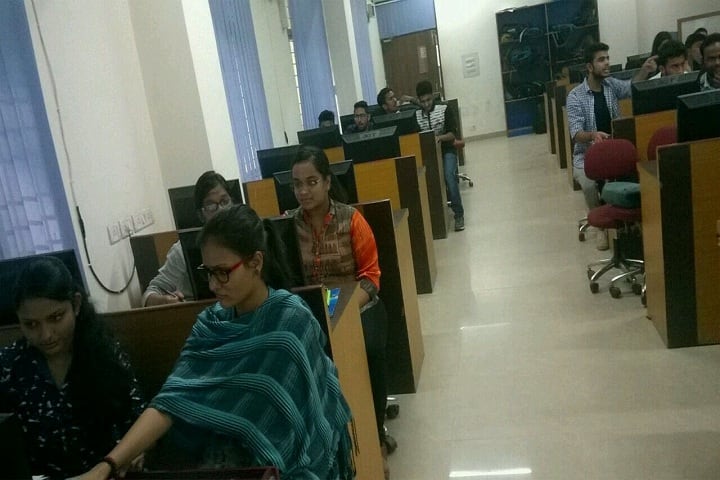 Satyawati College campus in New Delhi, Delhi, India — photo 4