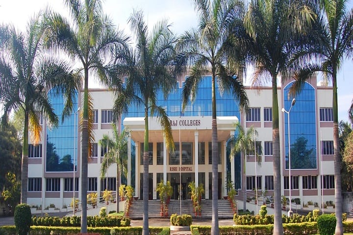 Sivaraj Naturopathy and Yoga Medical College campus in Salem, Tamil Nadu, India — photo 2