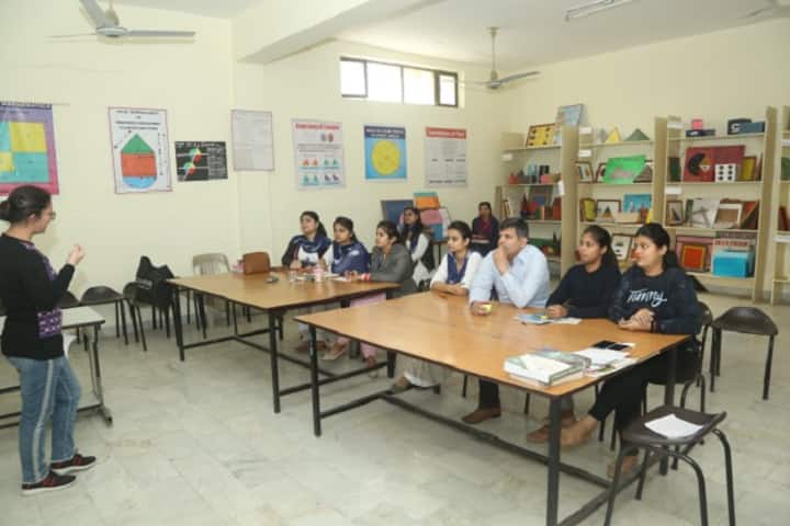 Innocent Heart College of Education campus in Jalandhar, Punjab, India — photo 3