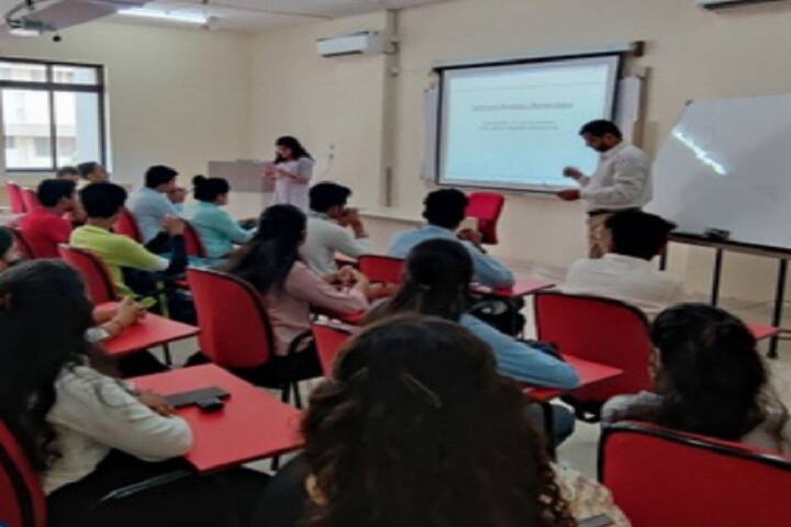 Smt Jayshree Sharadchandra Kothari Business School campus in Mumbai City, Maharashtra, India — photo 4