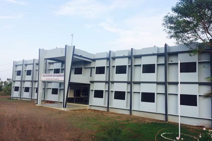 Sardar Vallabh Bhai Patel Shiksha Mahavidyalaya campus in Sendhwa, Madhya Pradesh, India — photo 1