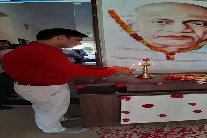 Sardar Vallabh Bhai Patel Shiksha Mahavidyalaya campus in Sendhwa, Madhya Pradesh, India — photo 4