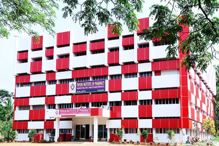 Triveni Institute of Pharmacy campus in Thrissur, Kerala, India — photo 1
