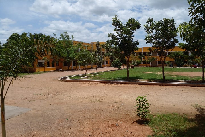 Smt Gandhimathi College of Pharmacy campus in Tiruvannamalai, Tamil Nadu, India — photo 2