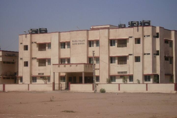 Tolani Institute of Pharmacy campus in Bhuj, Gujarat, India — photo 3