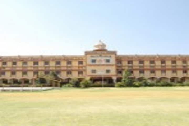 TMAE Society MMJG College of Pharmacy campus in Haveri, Karnataka, India — photo 1